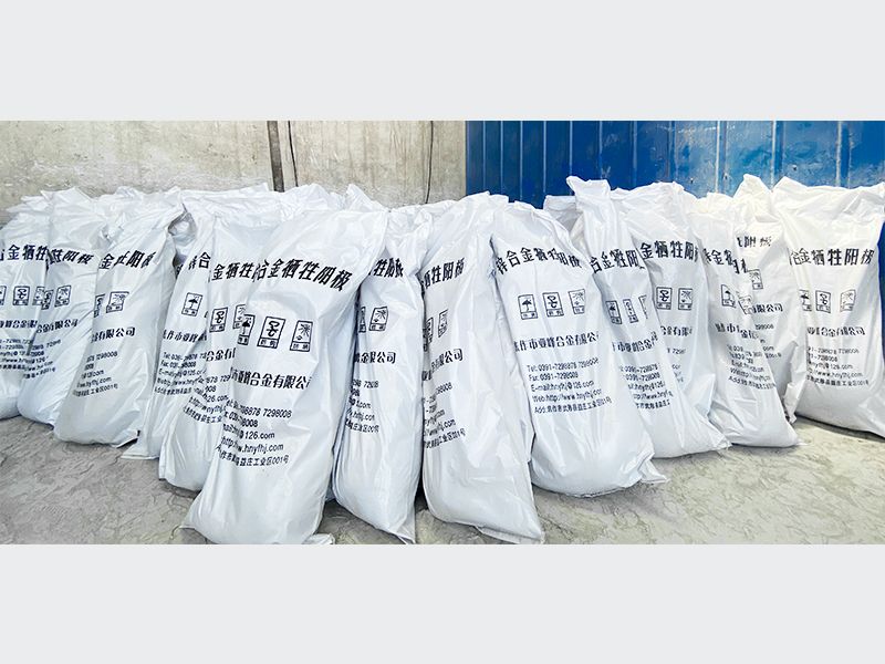 埋地管線，儲罐外壁及其它地下金屬結(jié)構(gòu)常用犧牲陽極